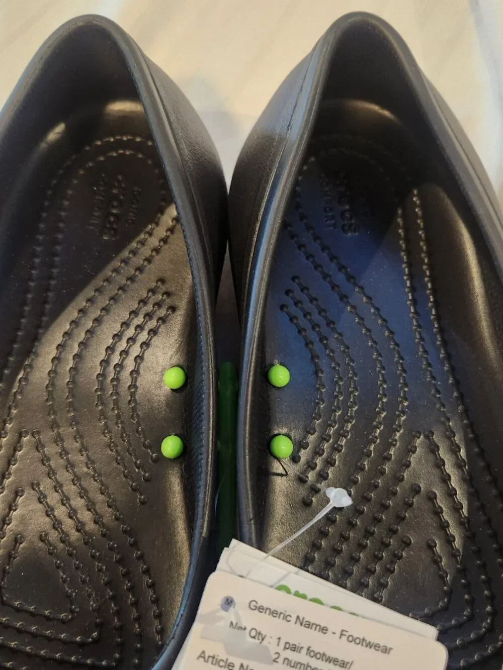 NWT Crocs At Work Flat Black Slip Resistant Shoes Women's Size 5